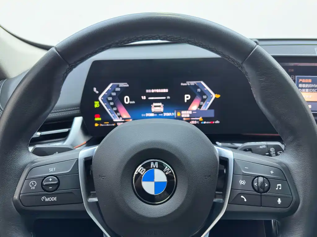 BMW X1 — фото 14