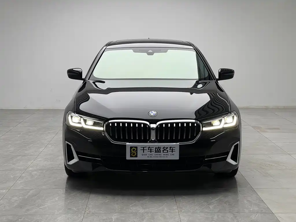 BMW 5 Series — фото 2