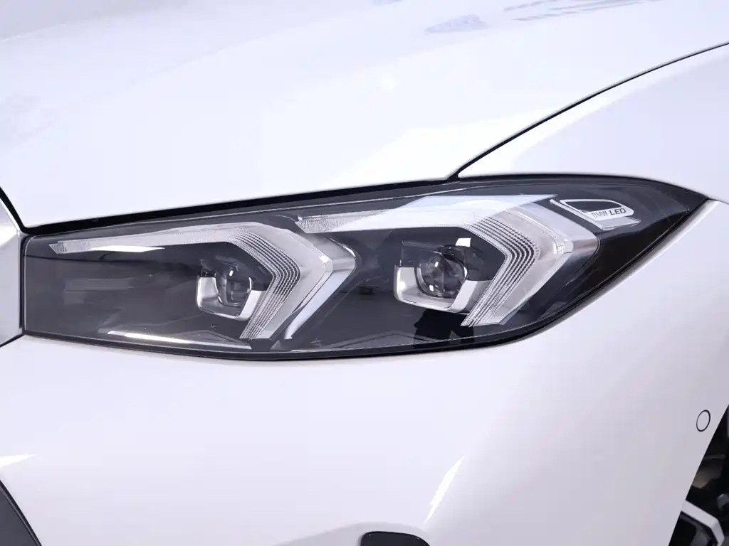 BMW 3 Series — фото 4