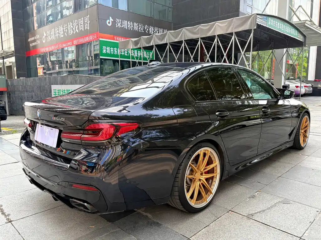 BMW 5 Series (Import) — фото 9