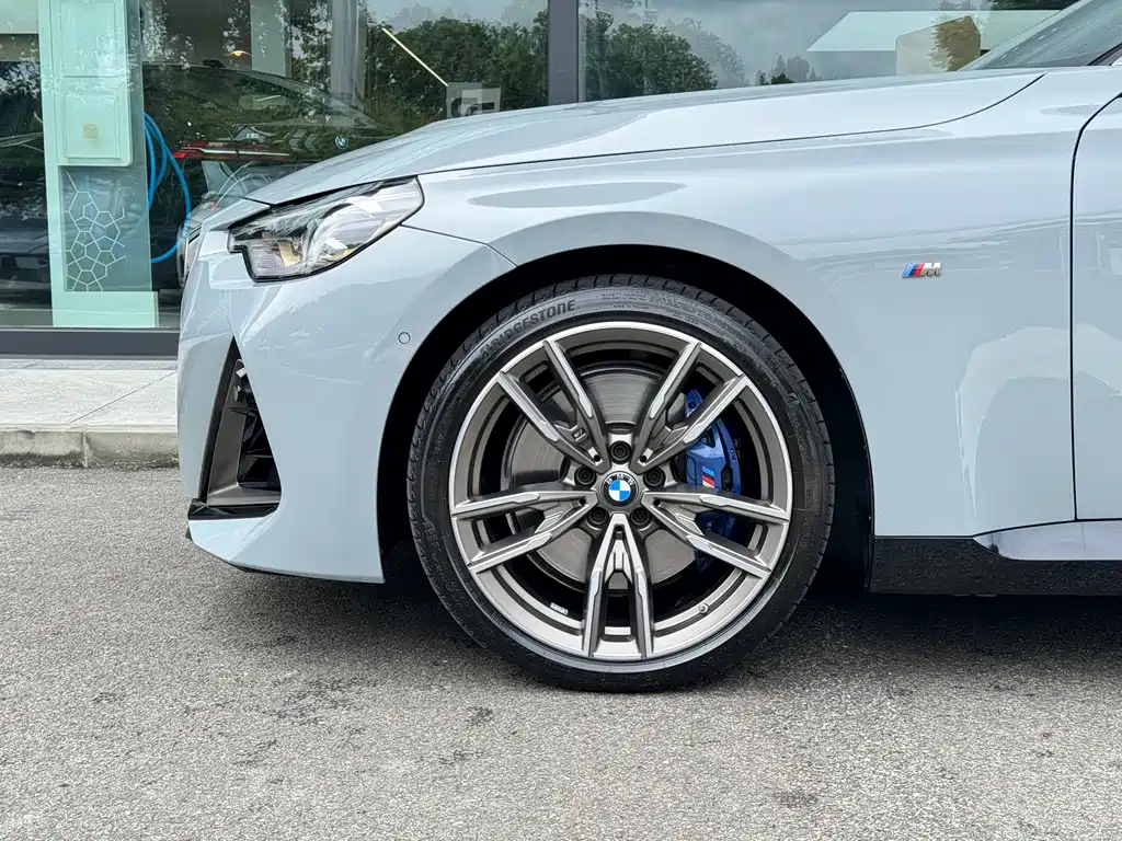 BMW M240i — фото 3
