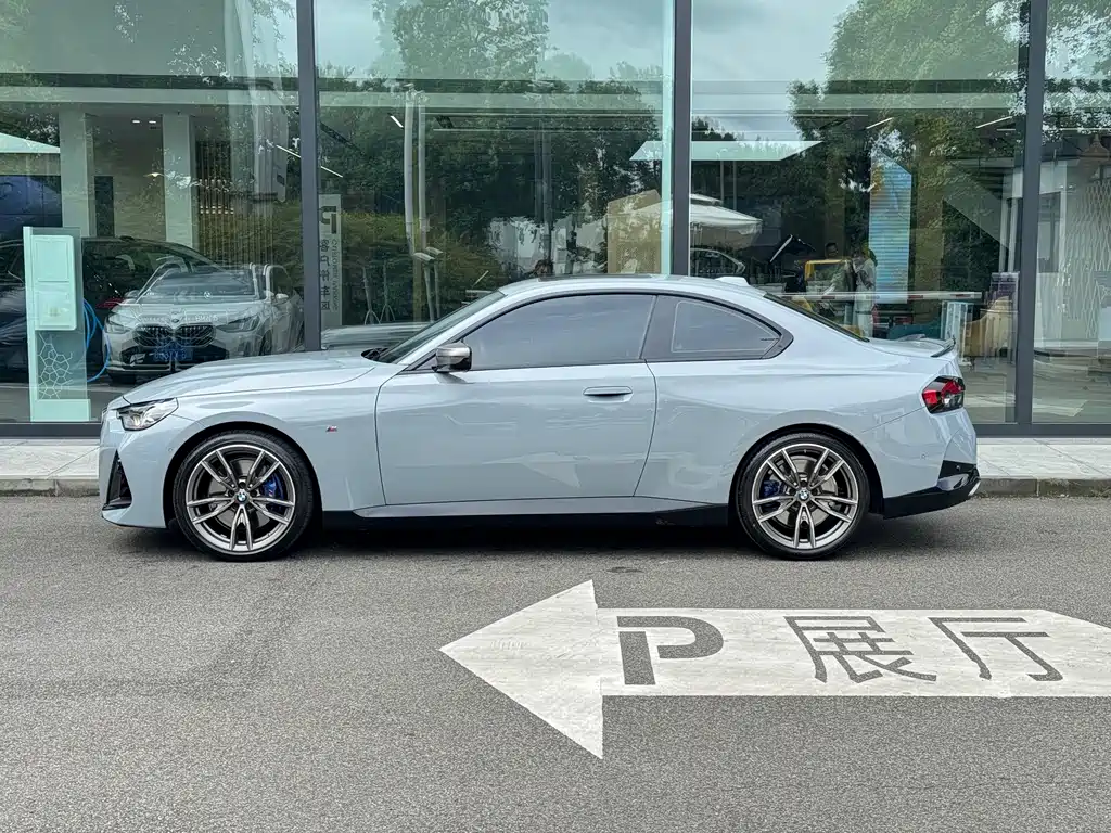 BMW M240i — фото 4