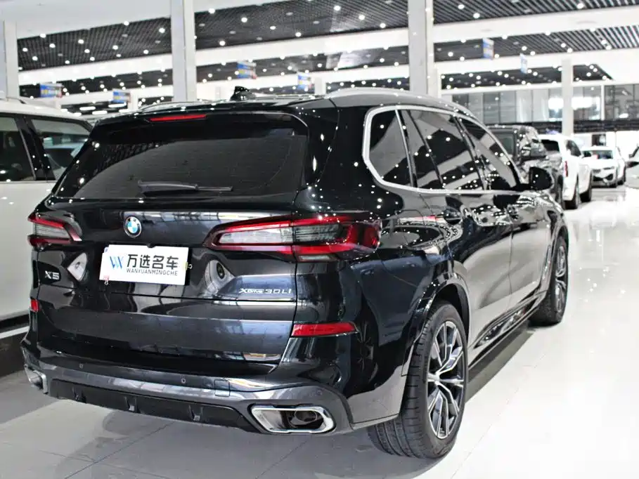 BMW X5 — фото 15