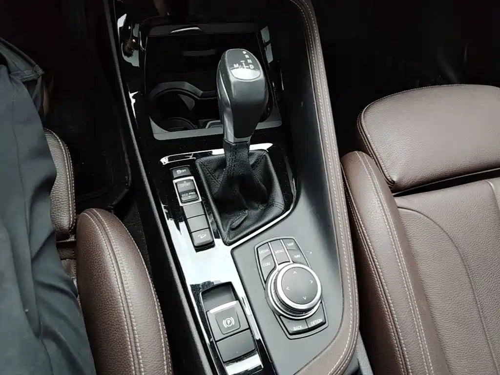 BMW X1 — фото 14