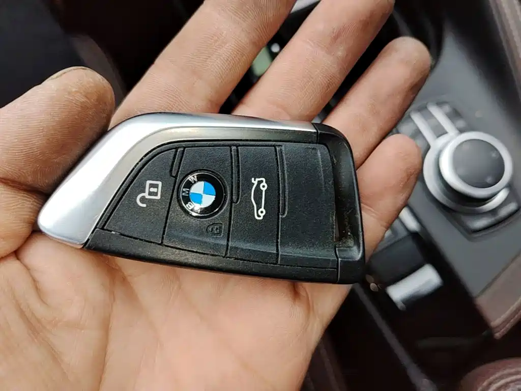 BMW X1 — фото 9