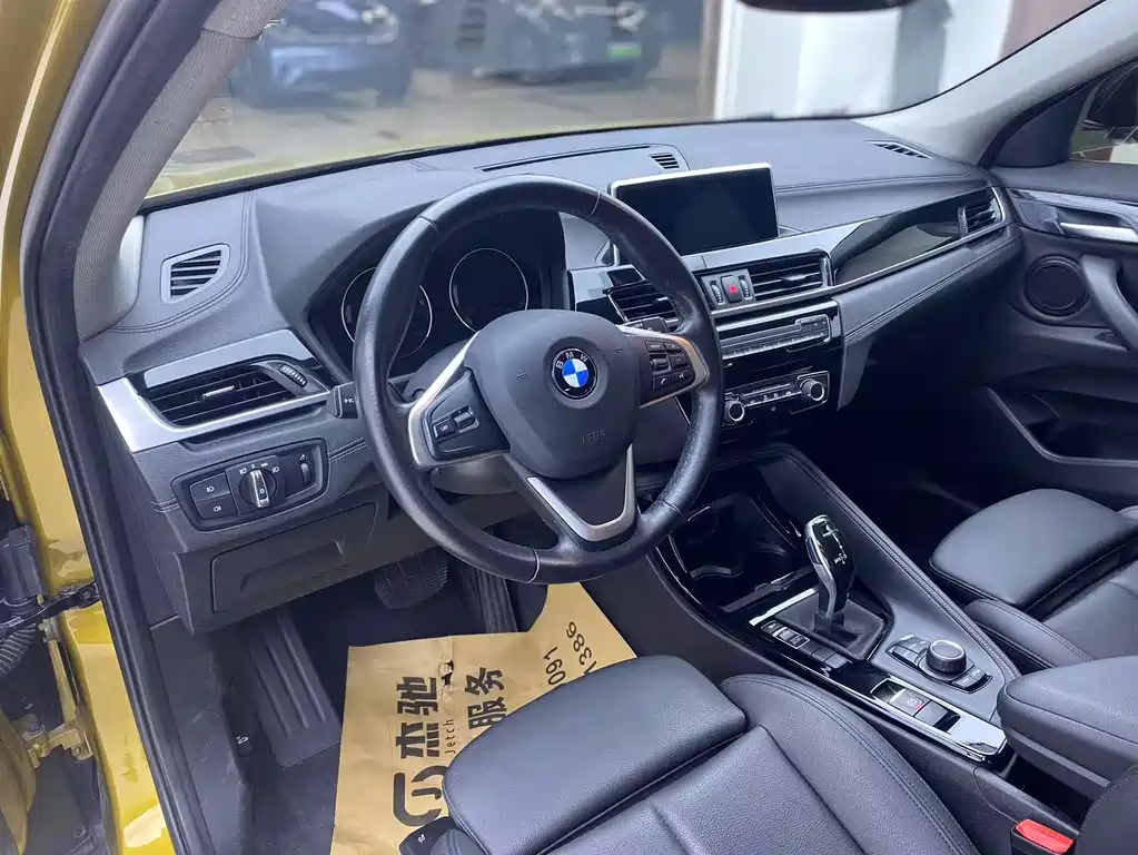 BMW X2 (Import) — фото 8