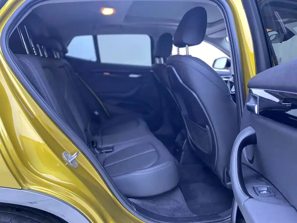 BMW X2 (Import) — фото 10