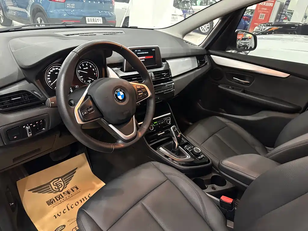 BMW 2 Series Gran Tourer — фото 8
