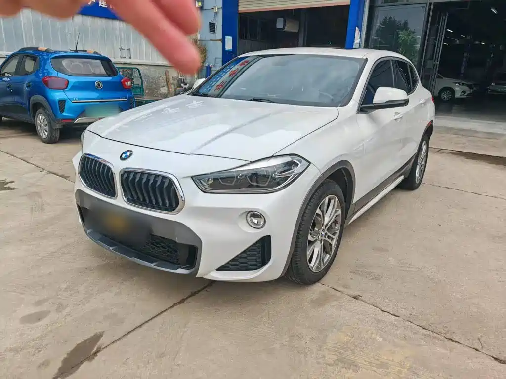 BMW X2 (Import) — фото 2