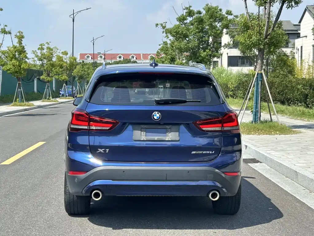 BMW X1 — фото 4