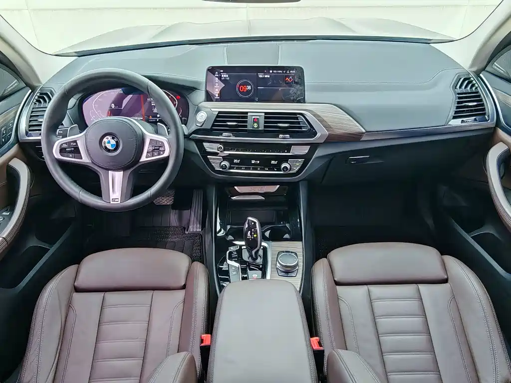 BMW X3 — фото 21