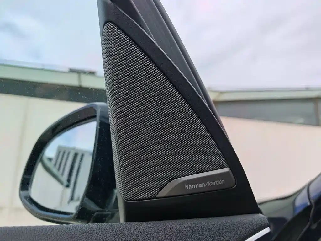 BMW X3 — фото 28