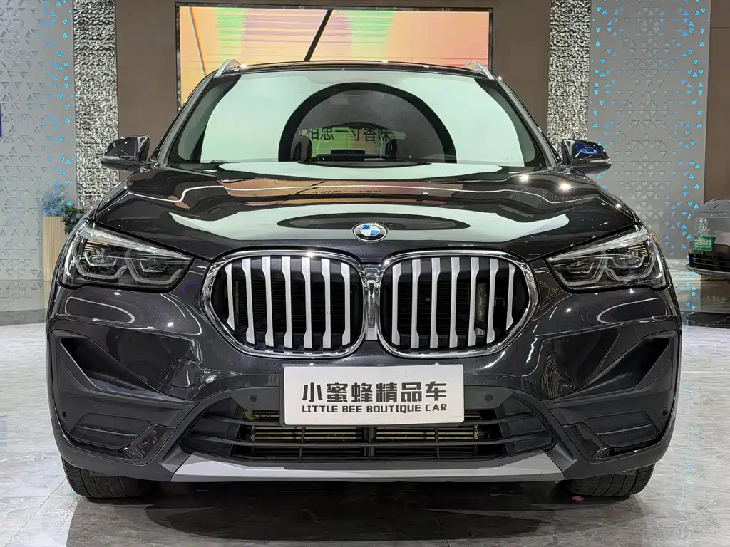 BMW X1 — фото 2