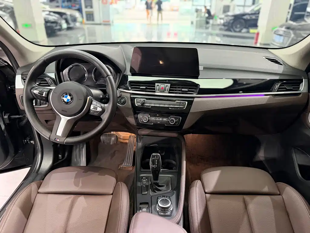 BMW X1 — фото 10