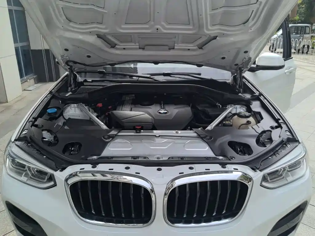 BMW X3 — фото 20