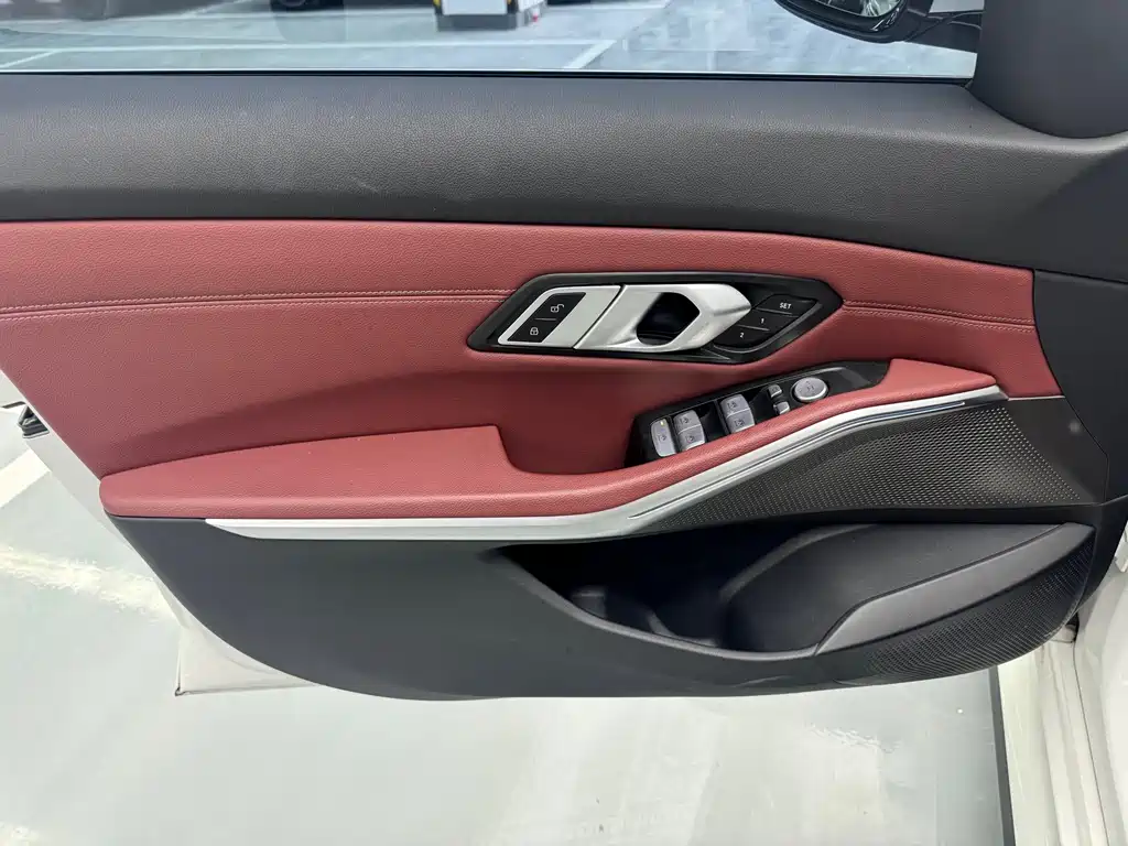 BMW i3 — фото 7