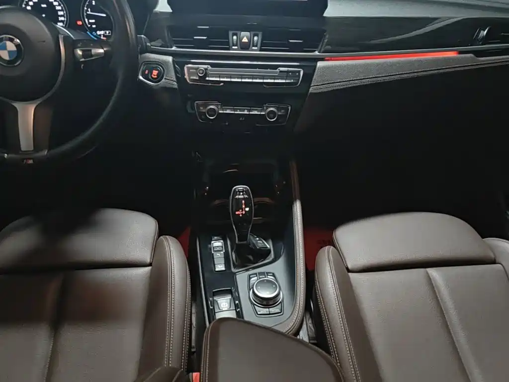BMW X1 — фото 14
