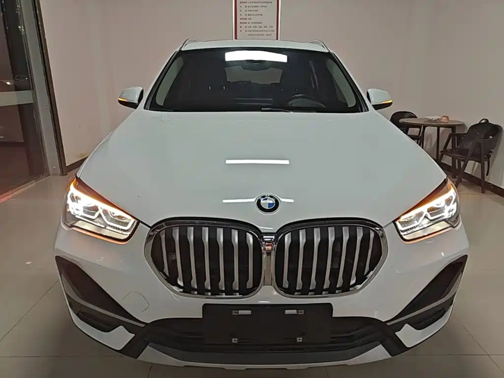 BMW X1 — фото 3