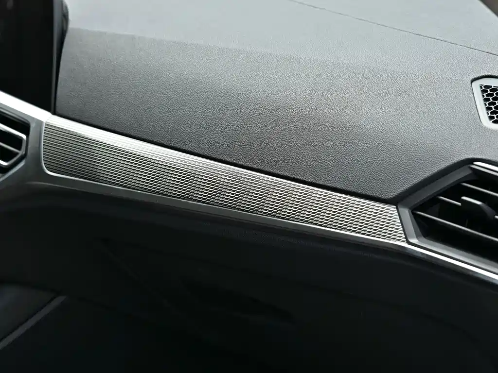 BMW 3 Series — фото 10