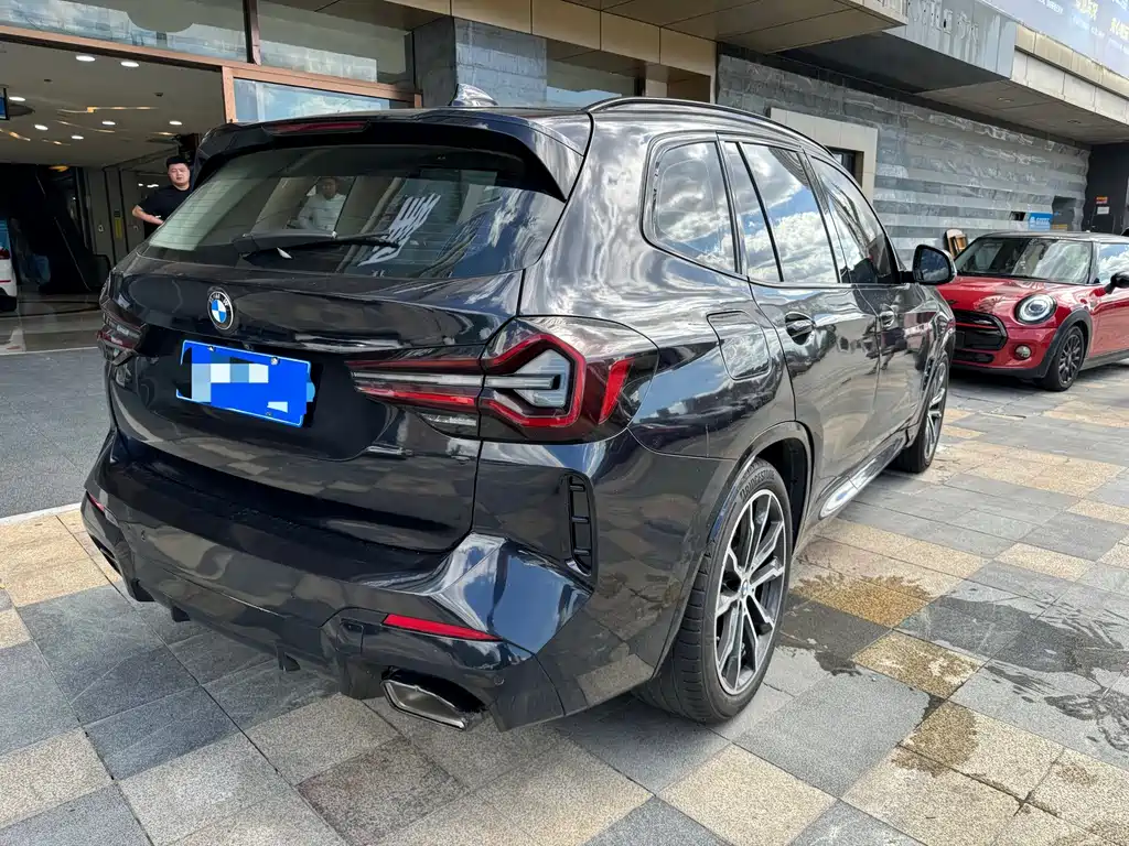 BMW X3 — фото 9