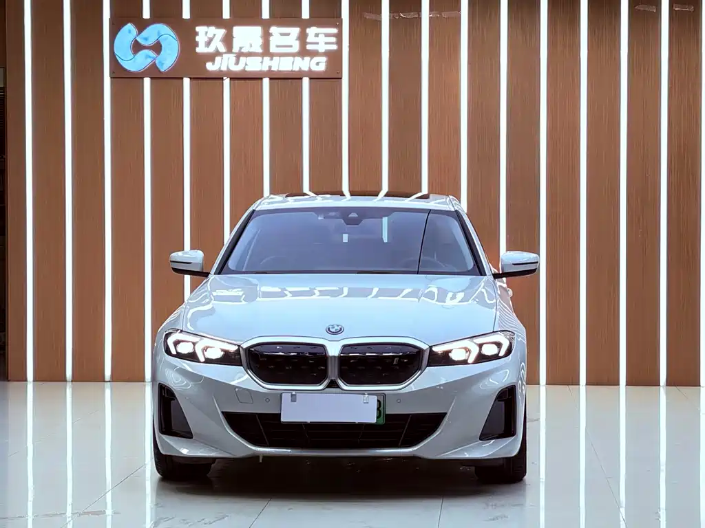 BMW i3 — фото 2