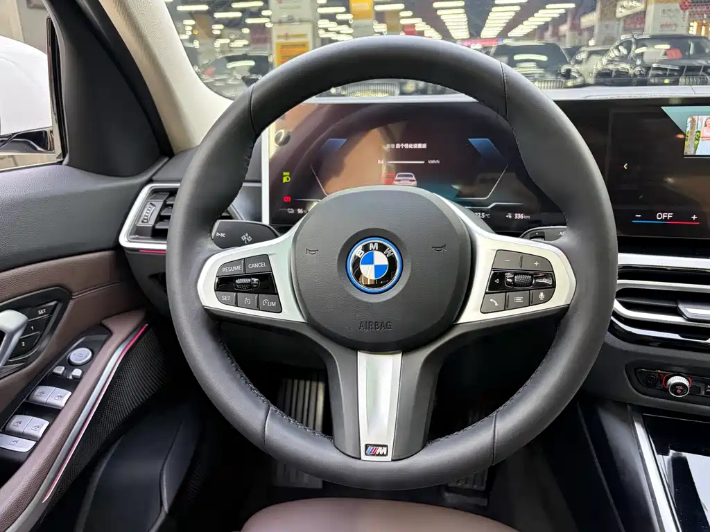 BMW i3 — фото 7