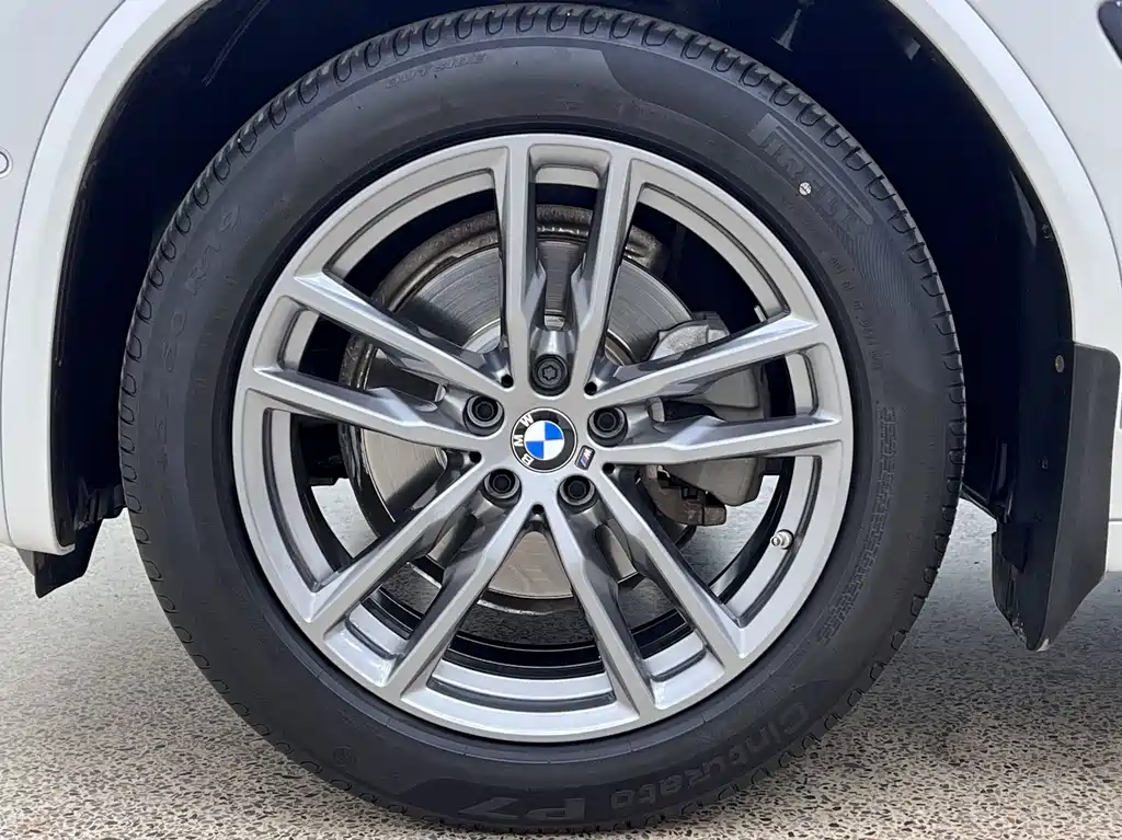 BMW X3 — фото 40