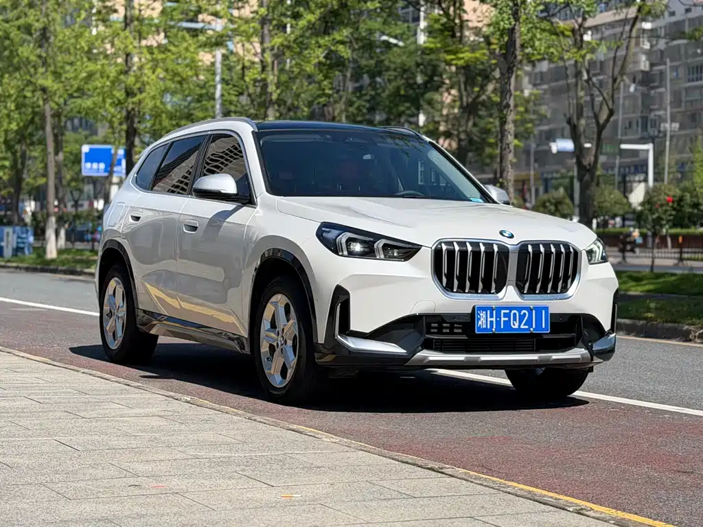 BMW X1 — фото 3