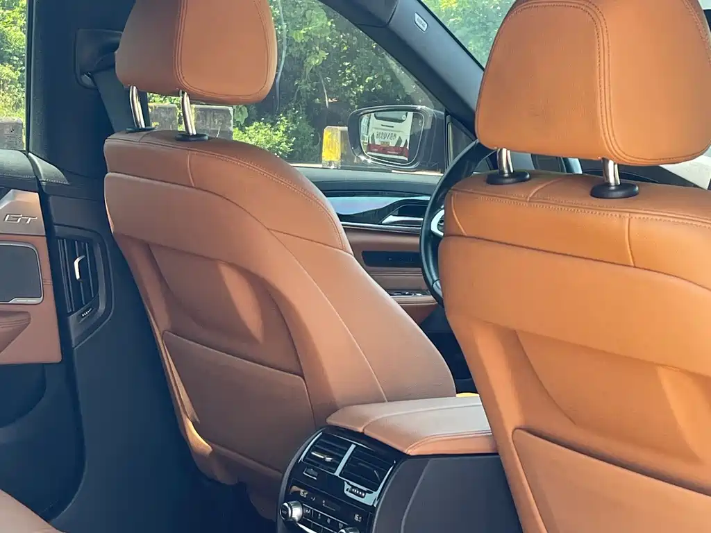 BMW 6 Series GT — фото 33