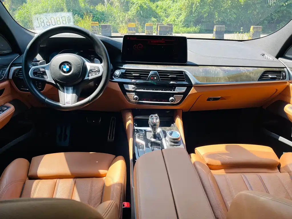BMW 6 Series GT — фото 8