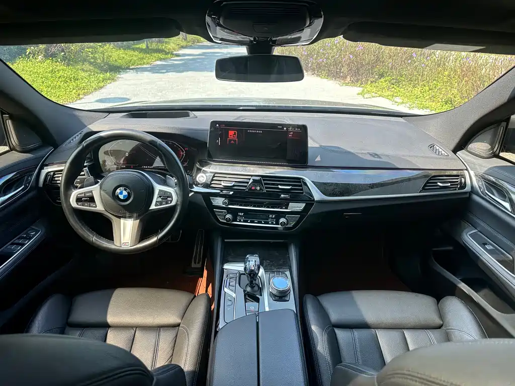 BMW 6 Series GT — фото 9