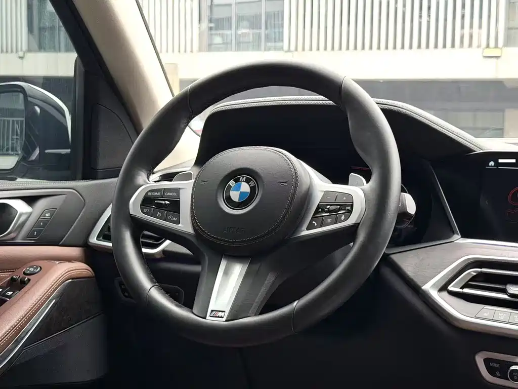 BMW X5 (Import) — фото 5