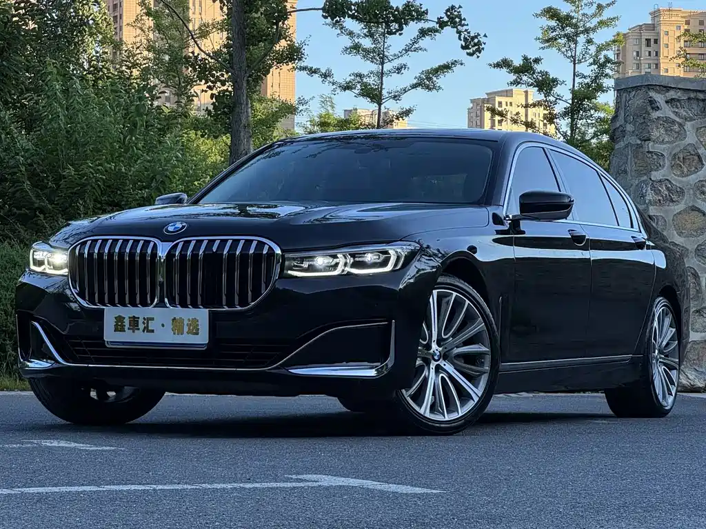 BMW 7 Series — фото 4