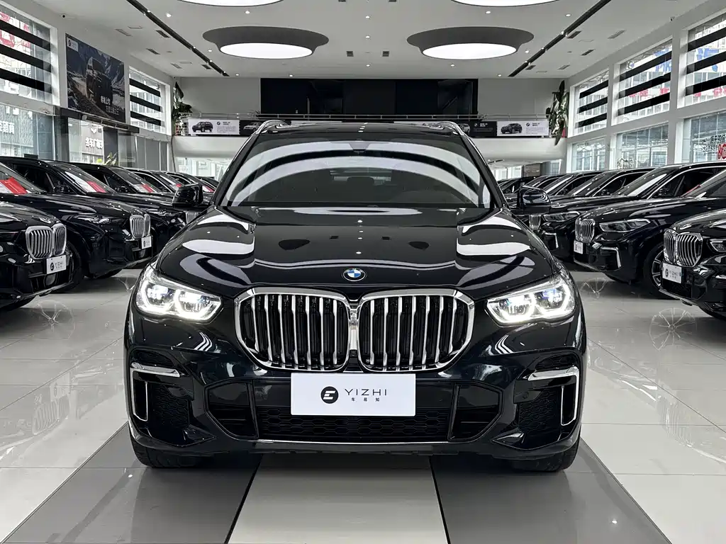 BMW X5 — фото 2