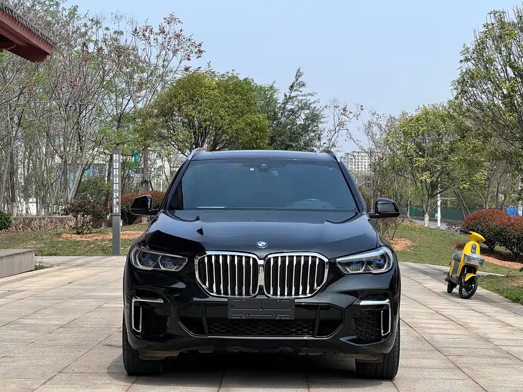 BMW X5 — фото 2