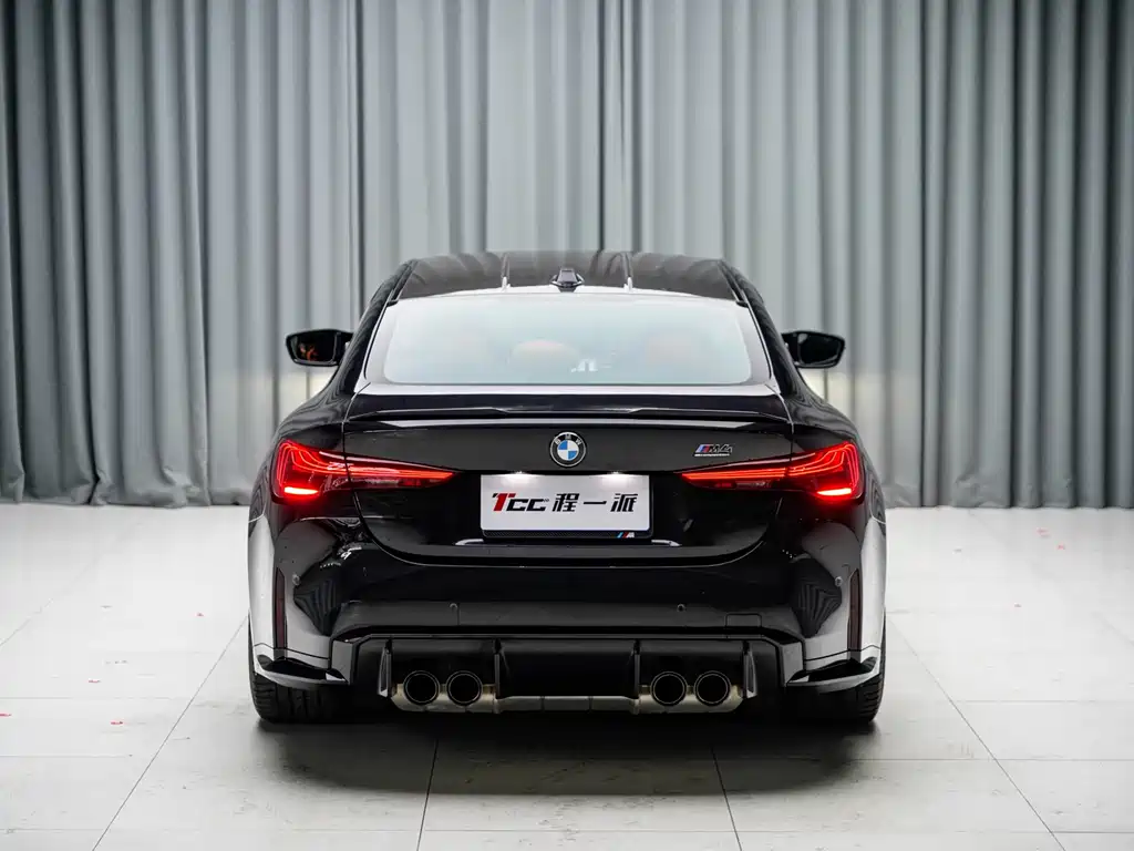 BMW M4 — фото 15