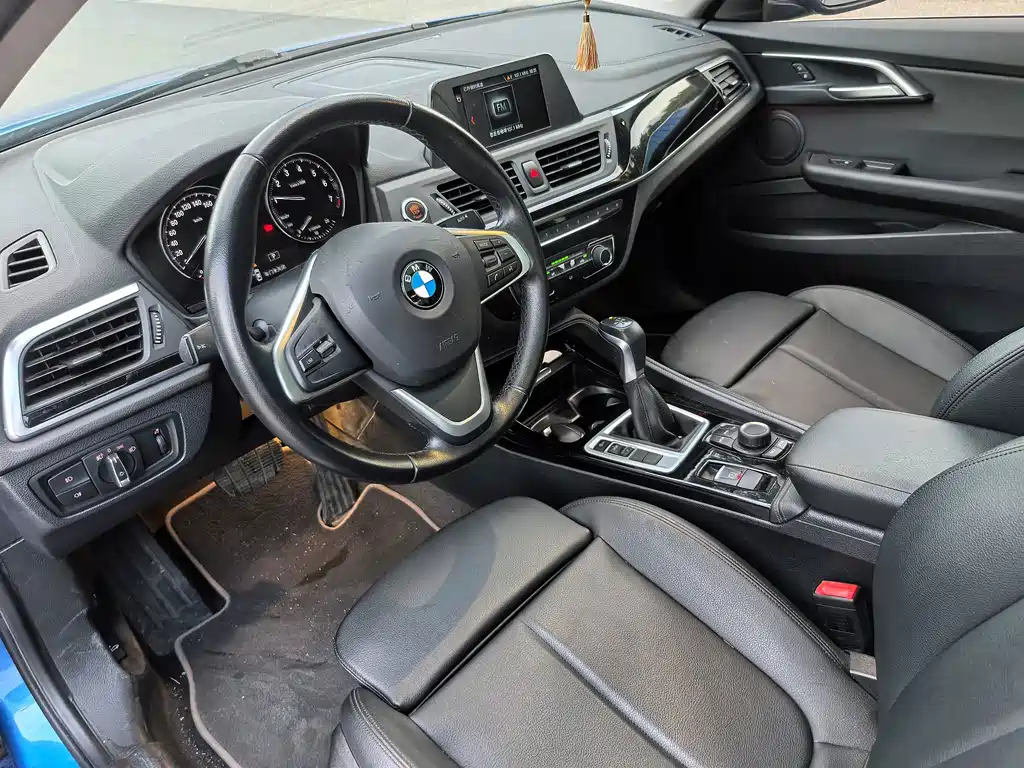 BMW 1 Series — фото 10