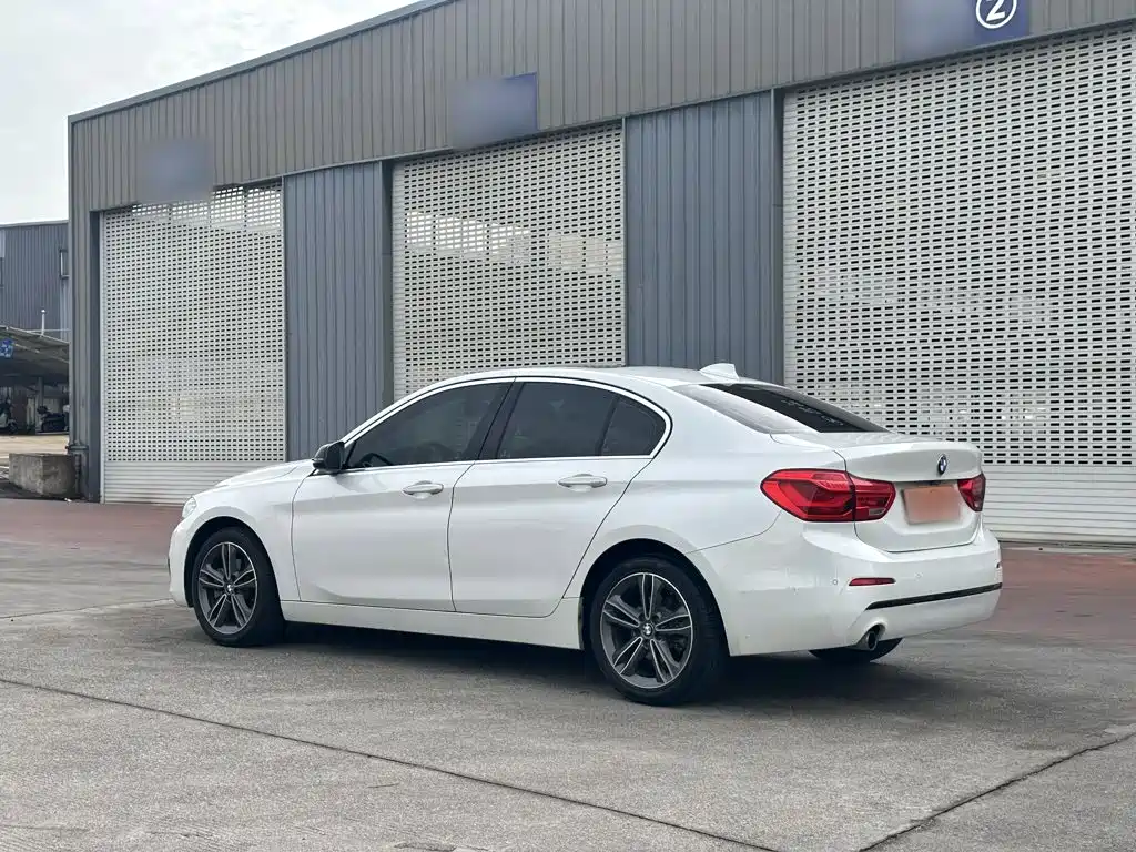 BMW 1 Series — фото 6