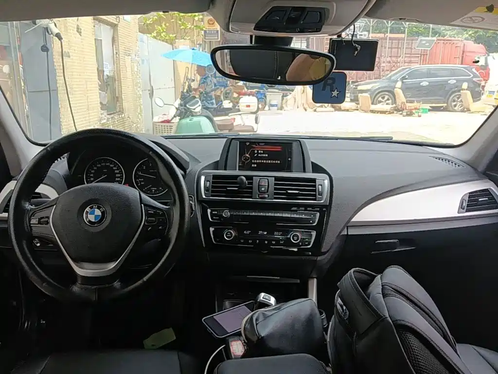 BMW 1 Series (Import) — фото 10