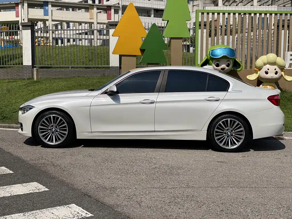 BMW 3 Series — фото 4