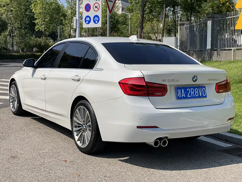 BMW 3 Series — фото 5