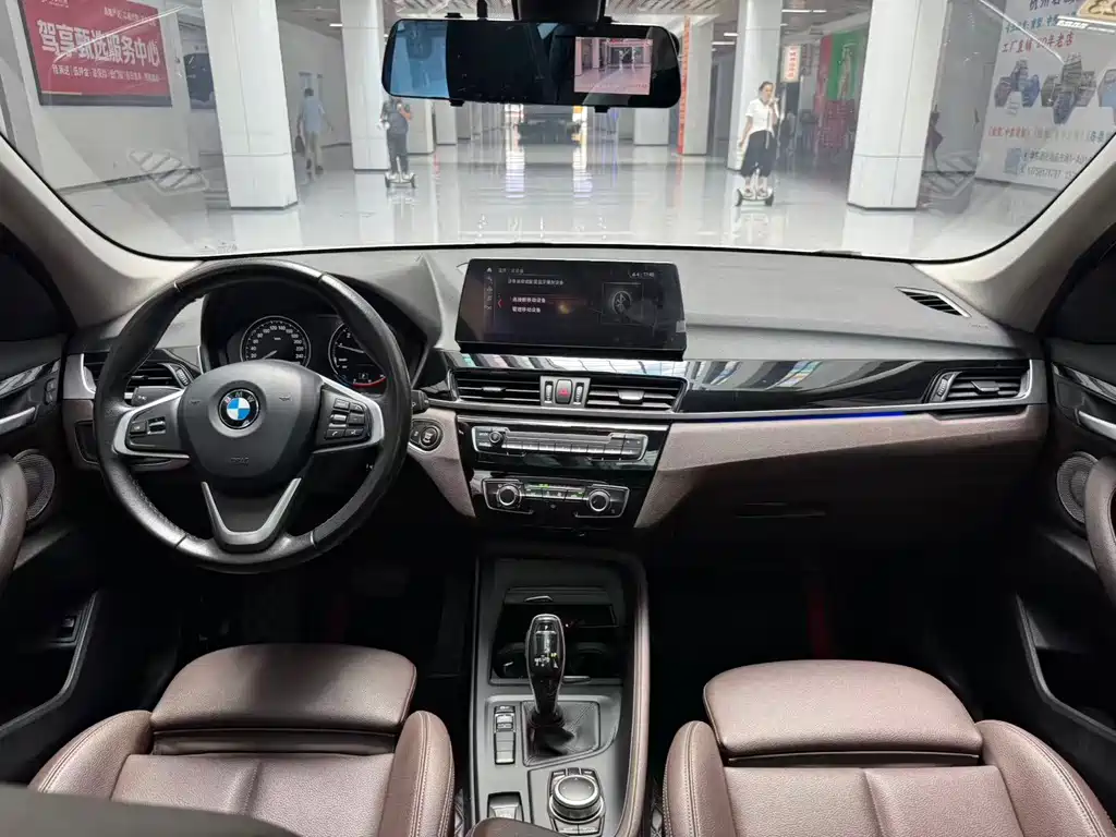 BMW X1 — фото 14