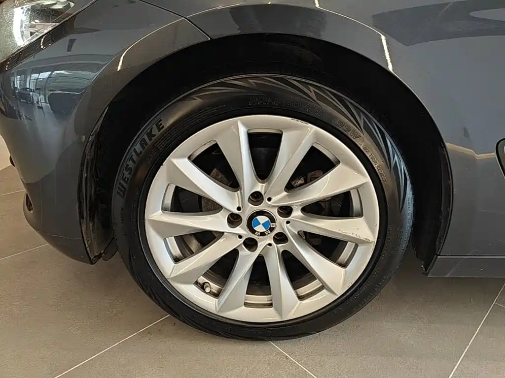 BMW 3 Series GT — фото 23