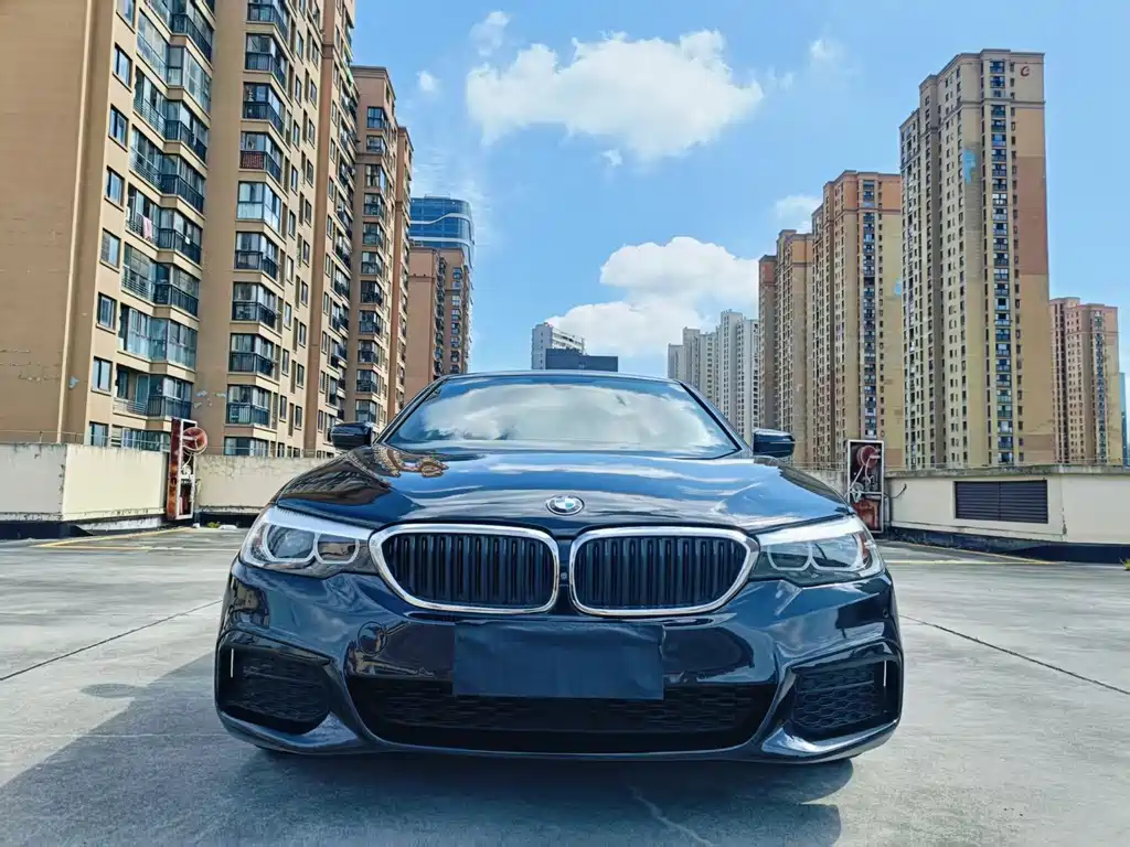 BMW 5 Series — фото 2
