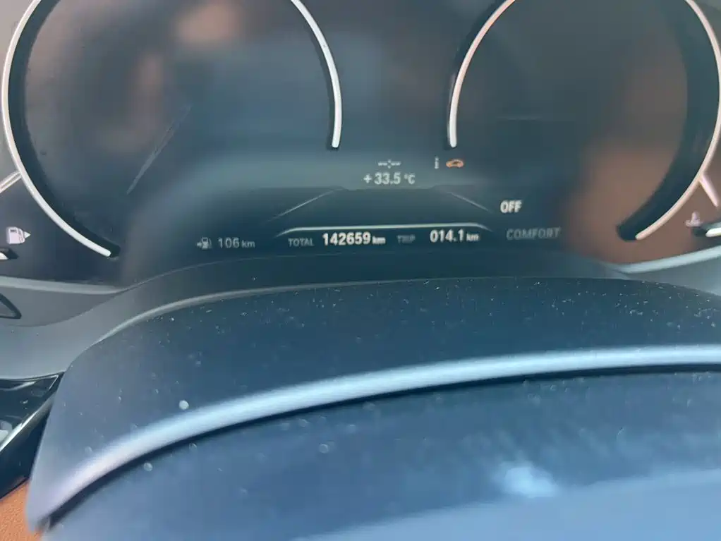 BMW 5 Series — фото 11