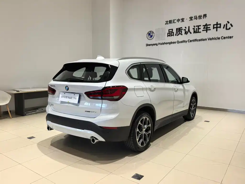 BMW X1 — фото 4