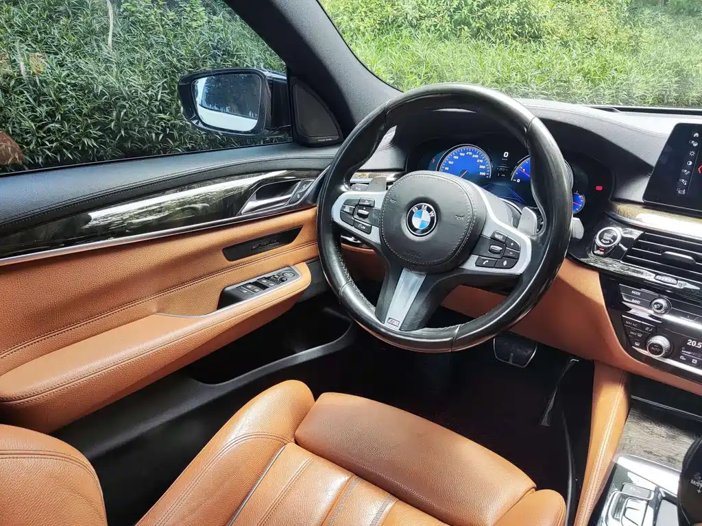 BMW 6 Series GT — фото 11