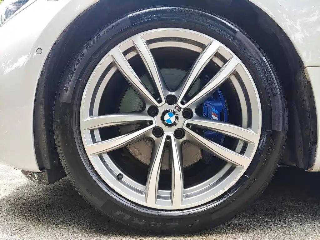 BMW 6 Series GT — фото 20