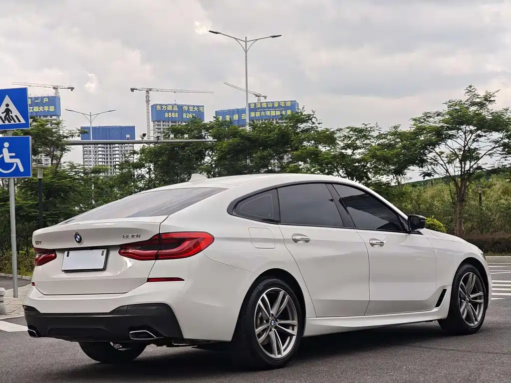 BMW 6 Series GT — фото 28