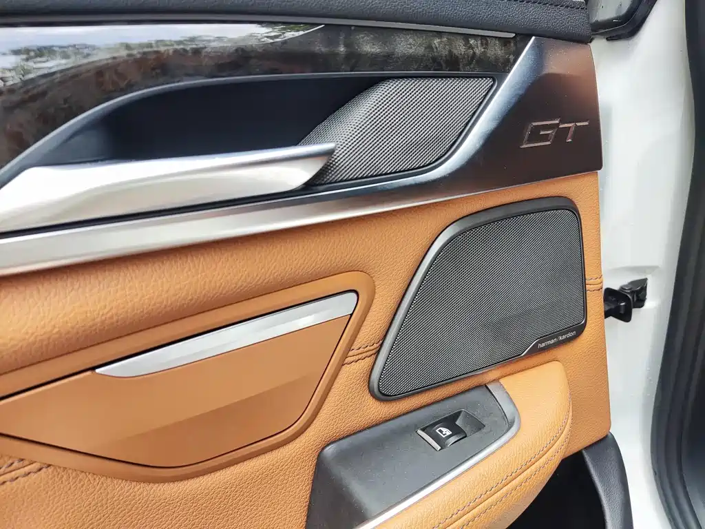 BMW 6 Series GT — фото 6